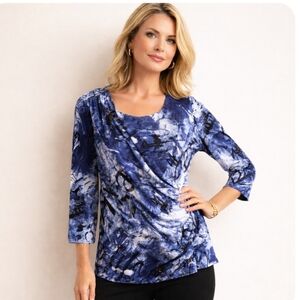 ✨ Host Pick✨ Laura | Blue Ruched Twist-Side Modern Top